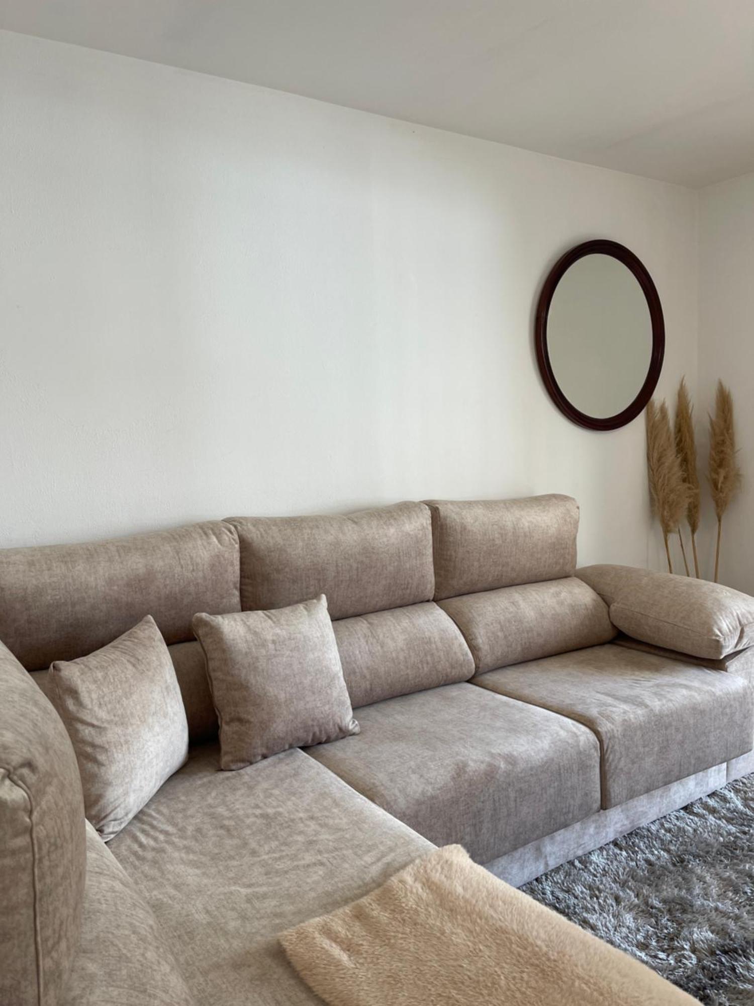 Disfruta De Exclusiva Habitacion Privada, A 5 Minutos De La Playa ヴィーゴ エクステリア 写真